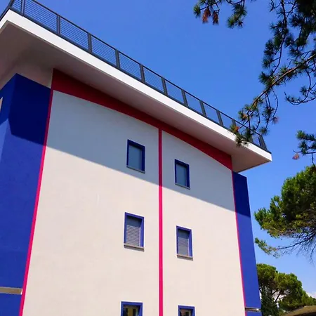 Appartamento In Mit Gemeinsamem Pool Bibione